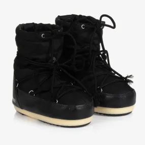 Black Short Lace-Up Snow Boots