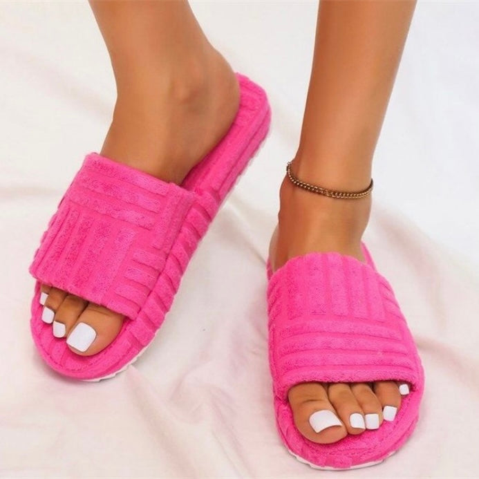 DELPHI SLIPPERS