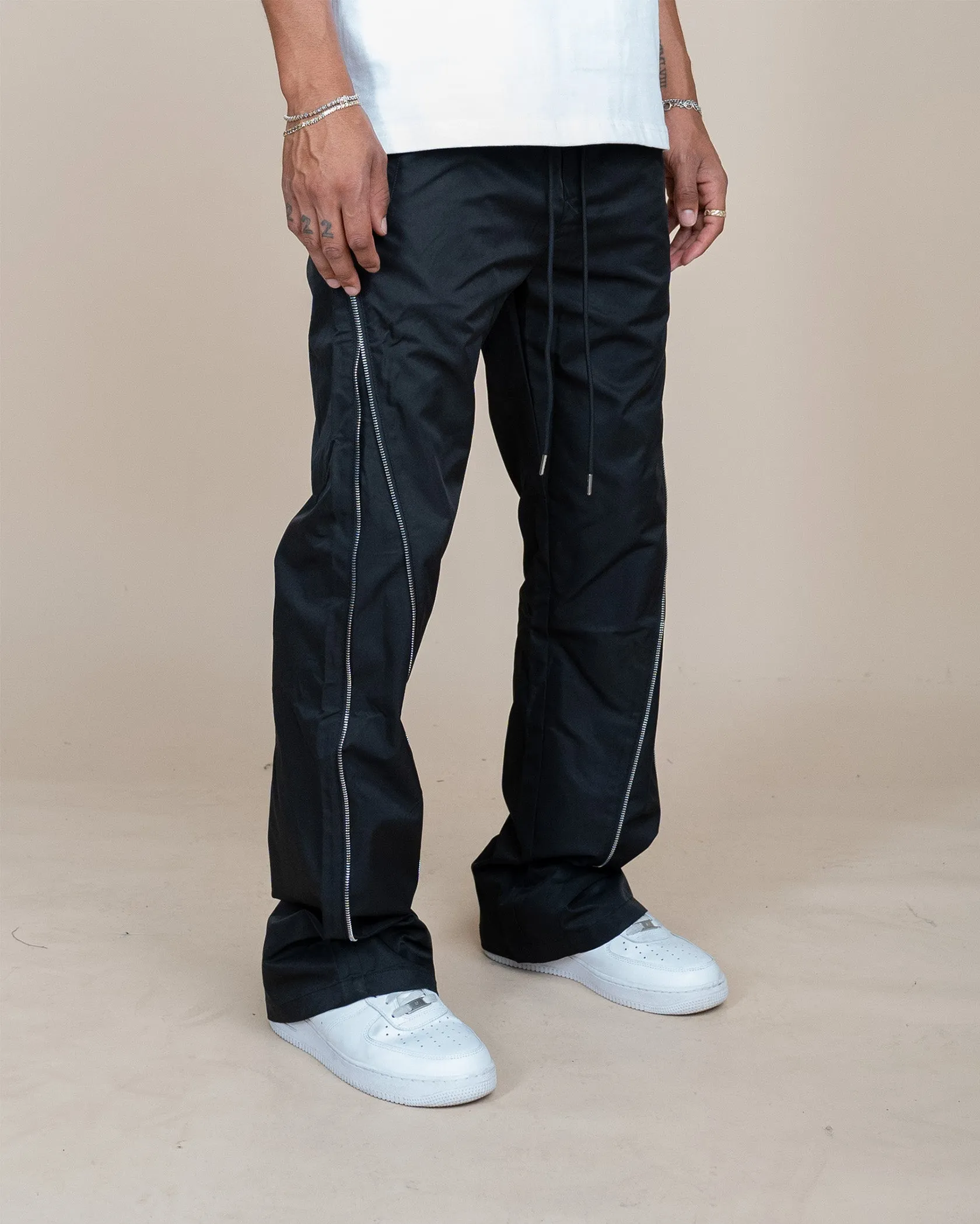 EPTM NYLON ZIP FLARED PANTS - BLACK