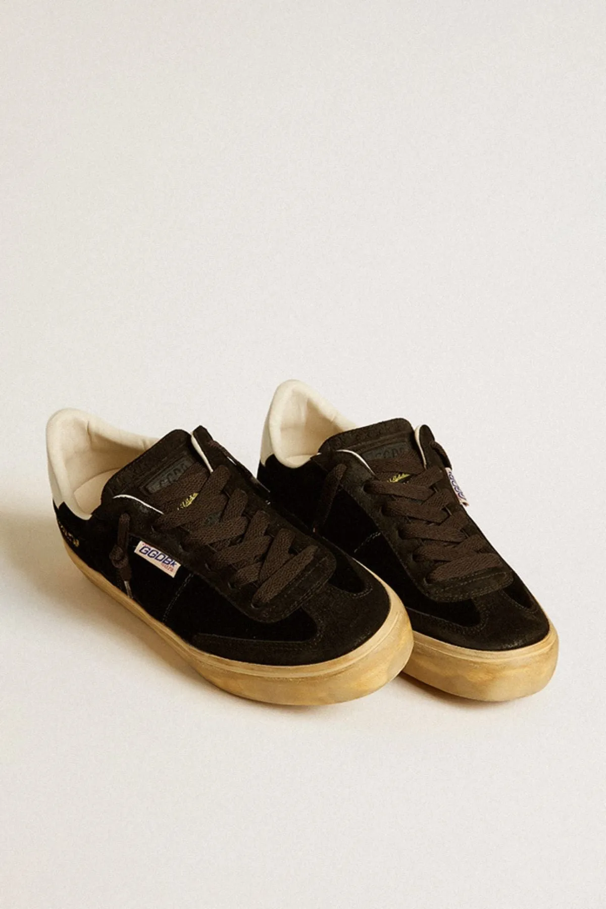 Golden Goose Soul Star Sneaker - Black/ Milk