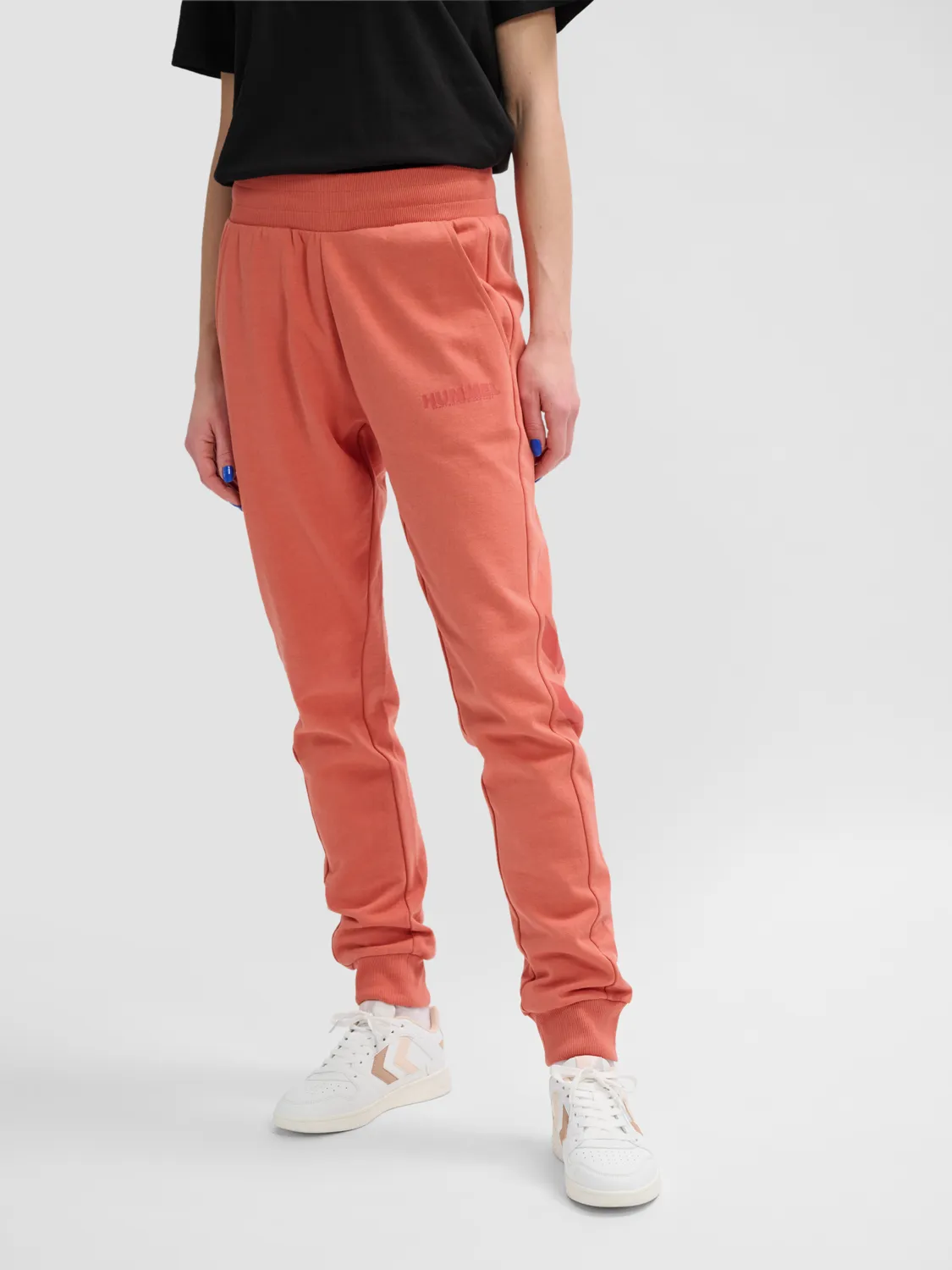 hmlLEGACY WOMAN TAPERED PANTS Tapered Pants