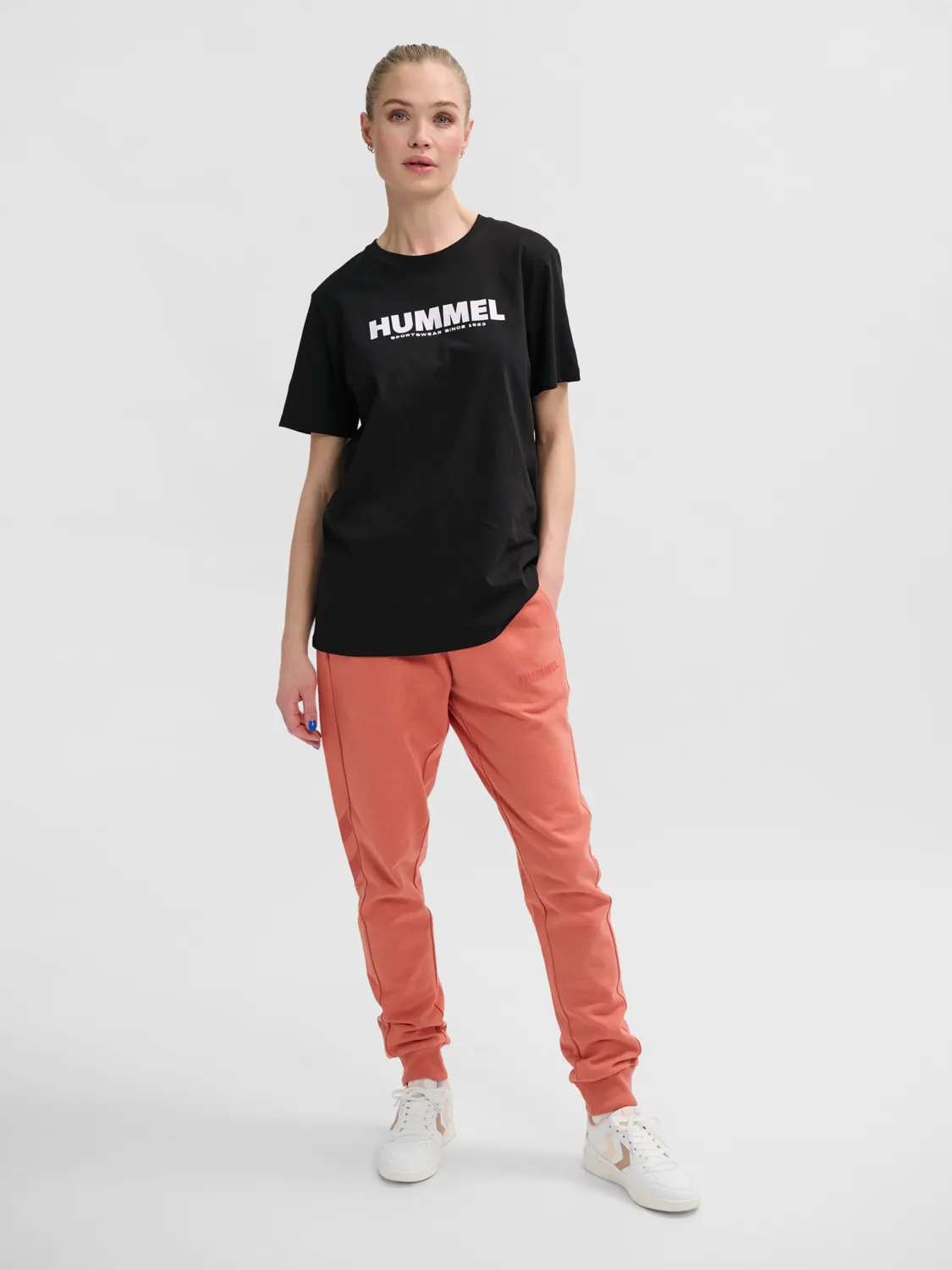 hmlLEGACY WOMAN TAPERED PANTS Tapered Pants