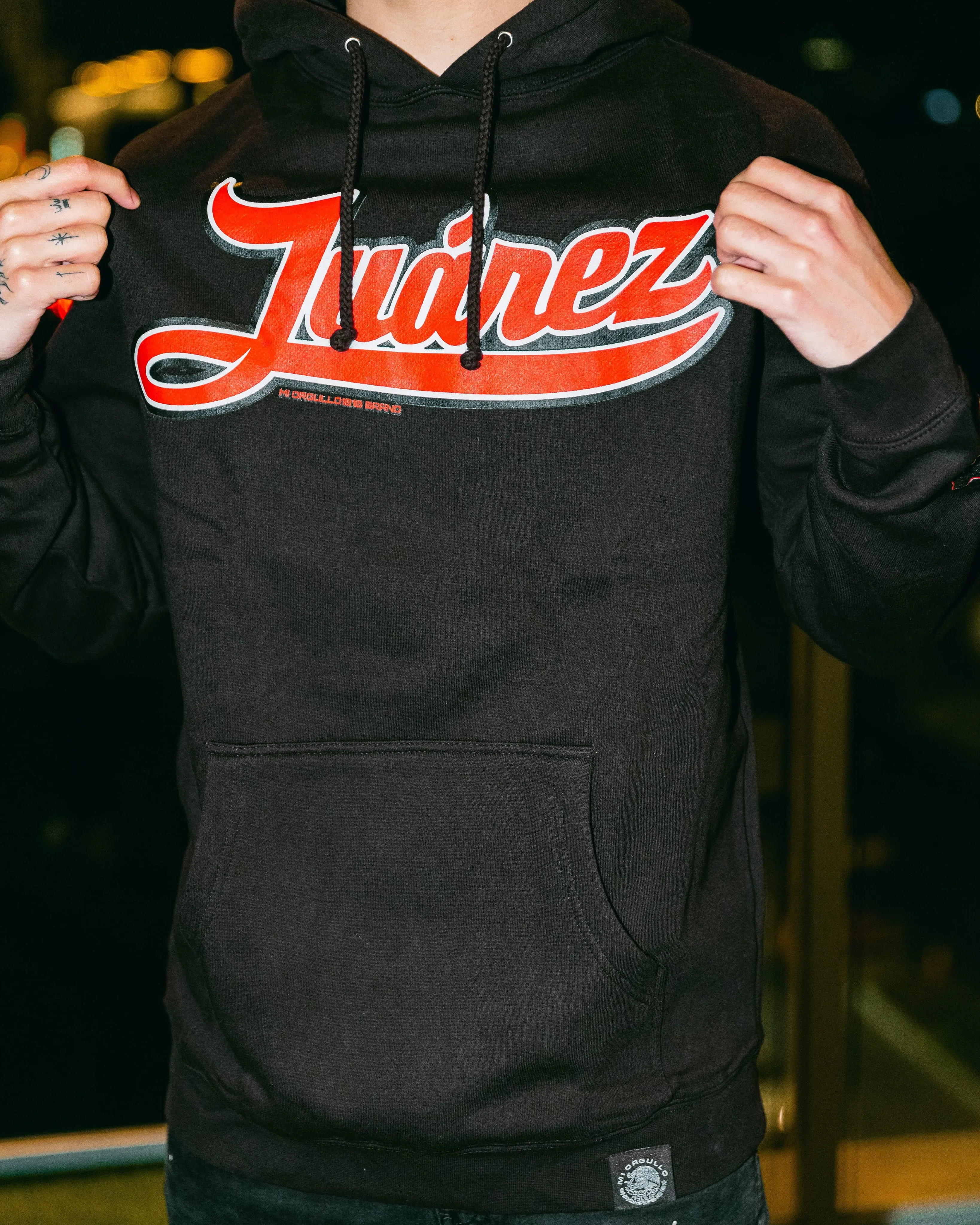 JUREZ BLACK HOODIE