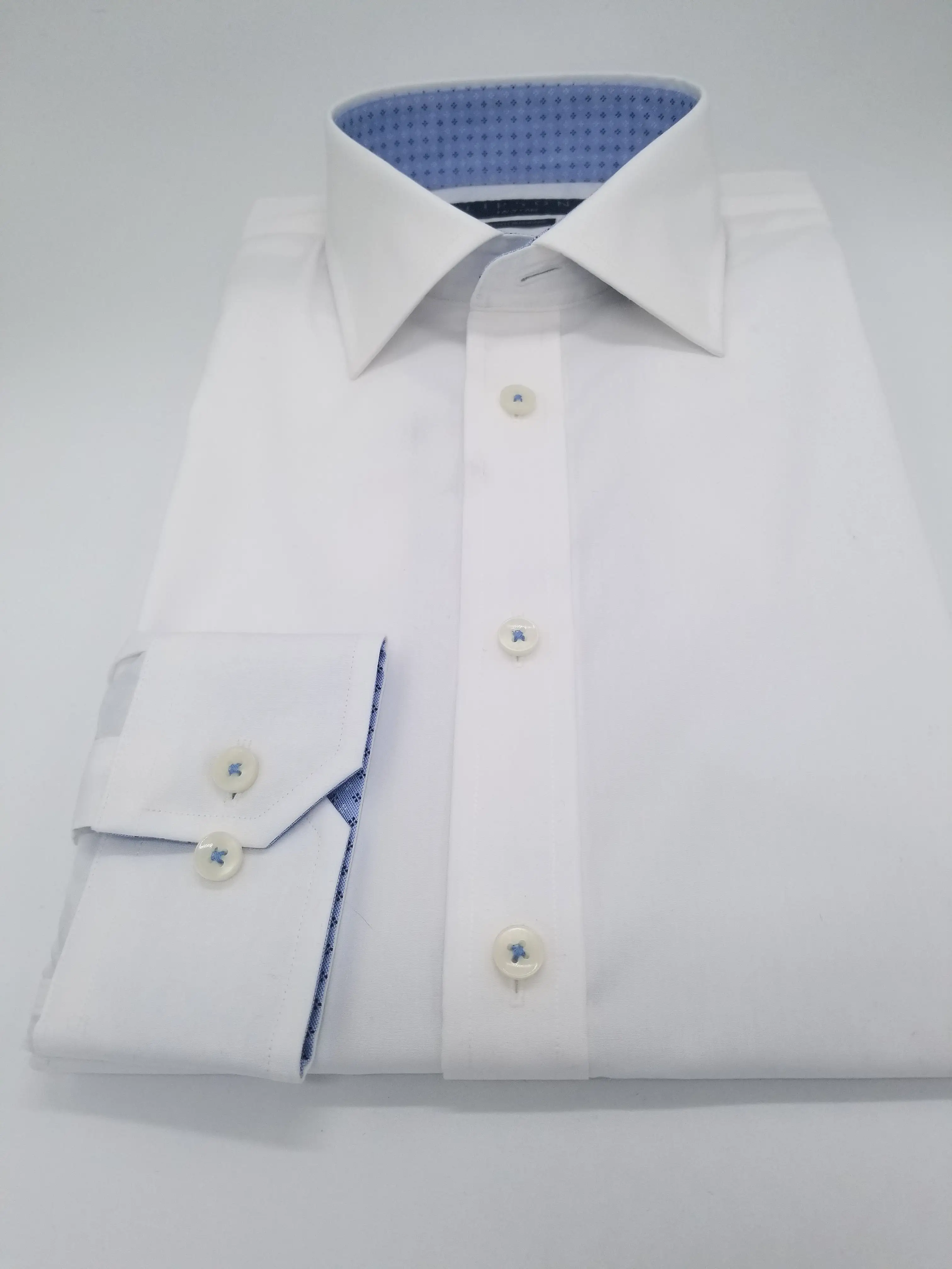 Lipson Easy Care Dress Shirt with contrast collar and cuff N109WH29