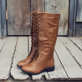 Noble Pine Lace-up Boots