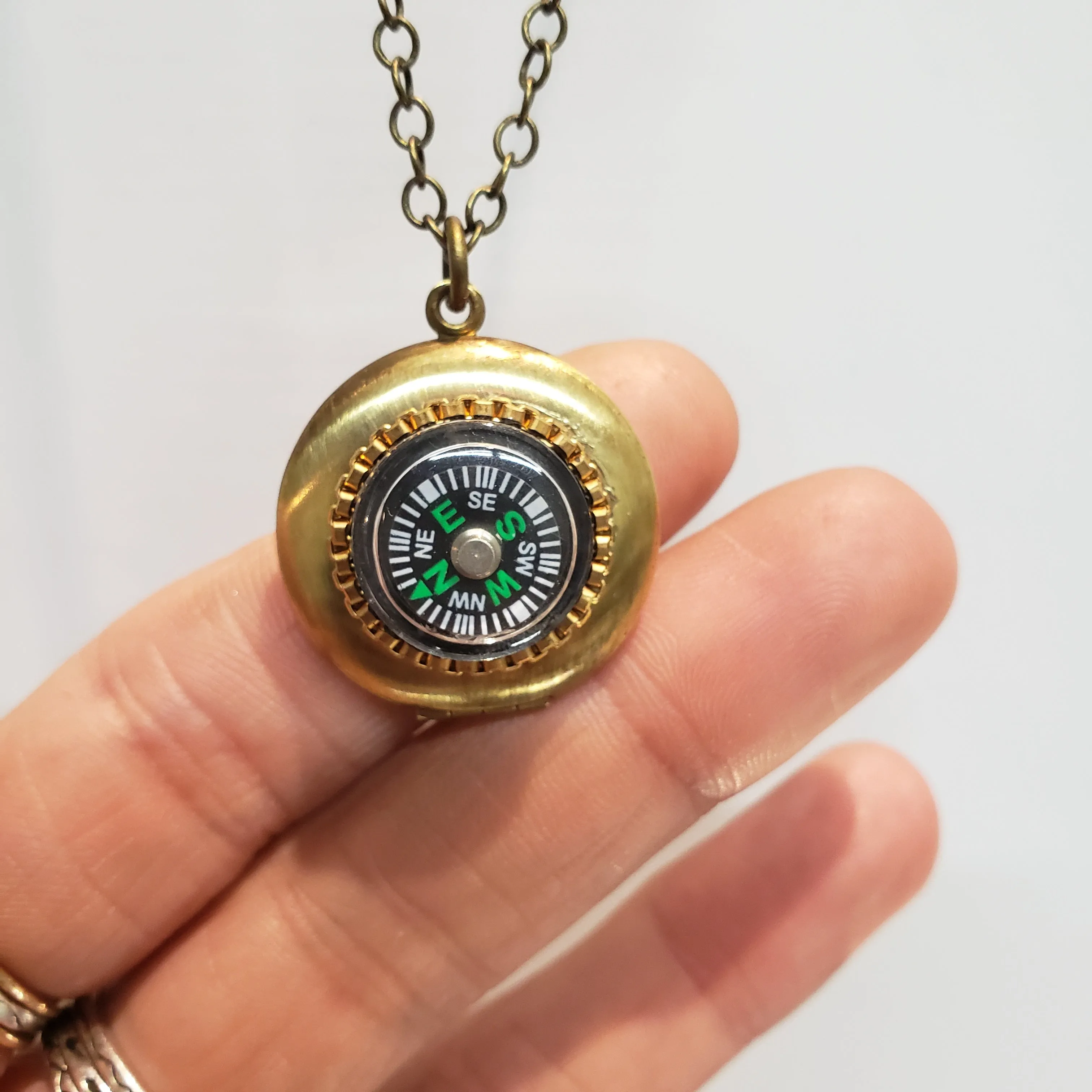 Small Vintage Locket Necklace - Compass