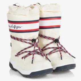 Teen Girls Ivory Logo Snow Boots